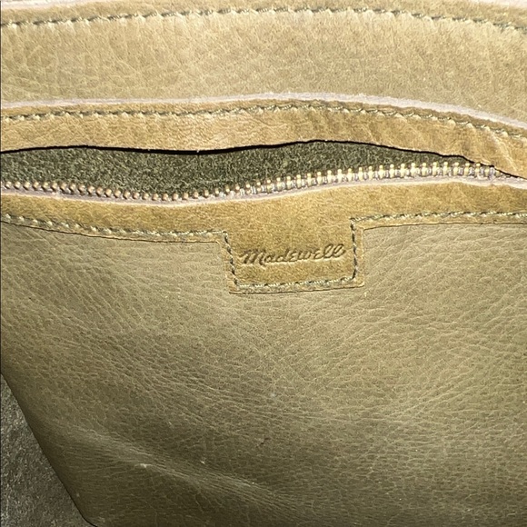 Madewell transport tote/ Olive Green Tote Bag - Picture 10 of 11